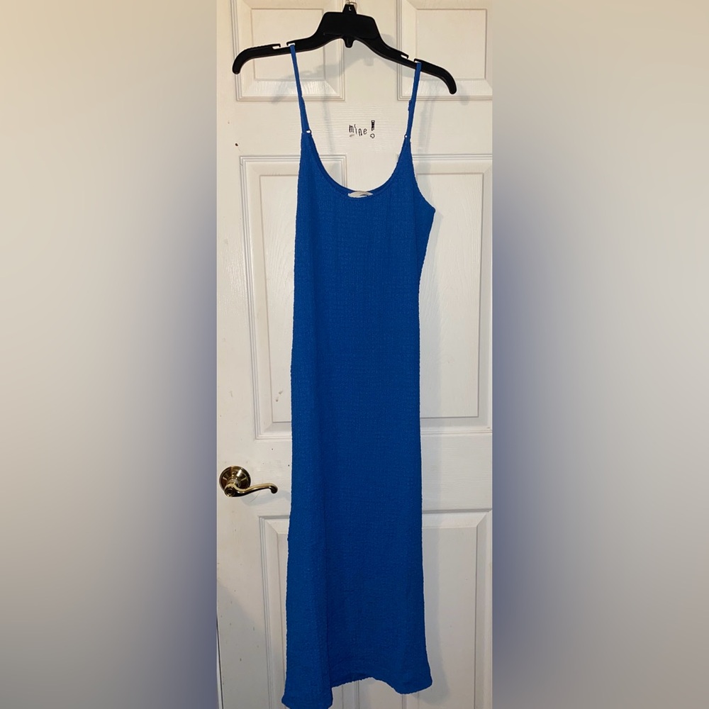 Large Blue Textured Dress